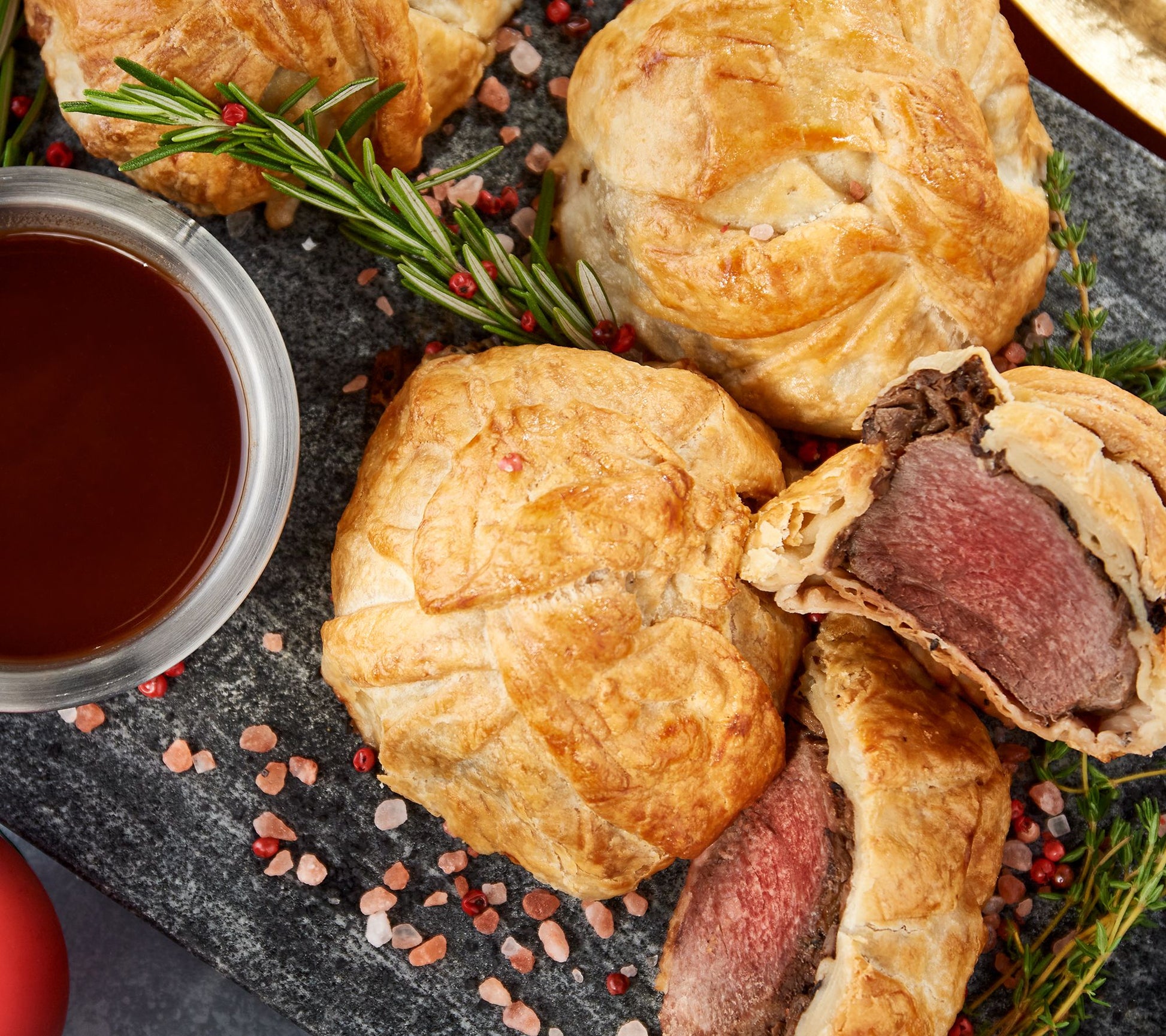 Rastelli's (4) 9oz. Filet Mignon Beef Wellingtons